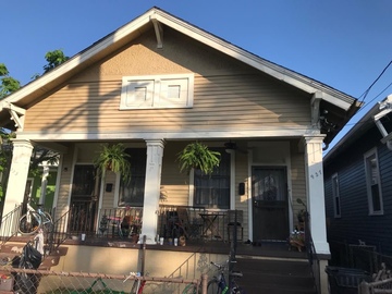 Neutral cottage exterior